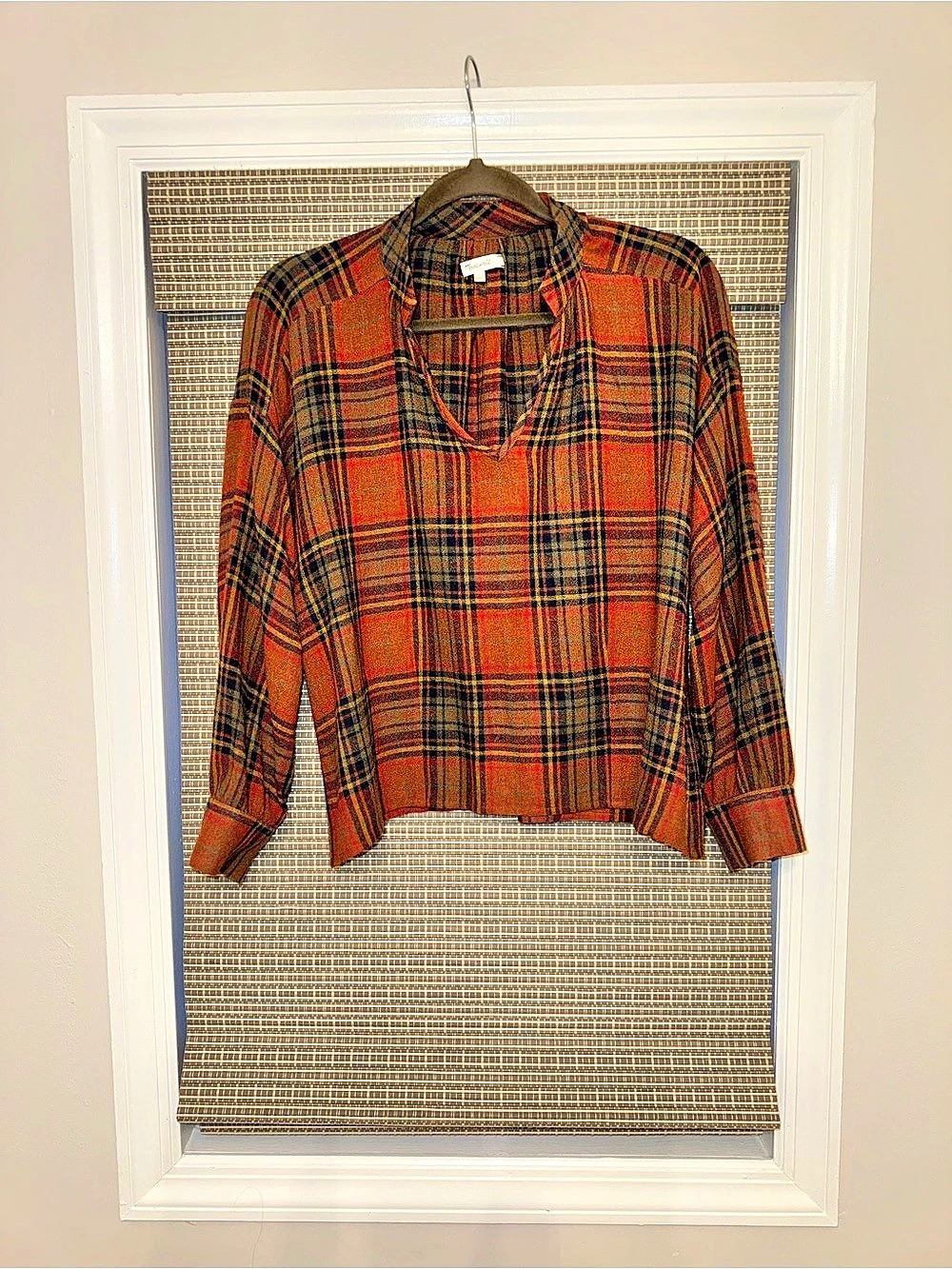 Madewell Plaid Bell-Sleeve Top in F9375 Brown & Red Small